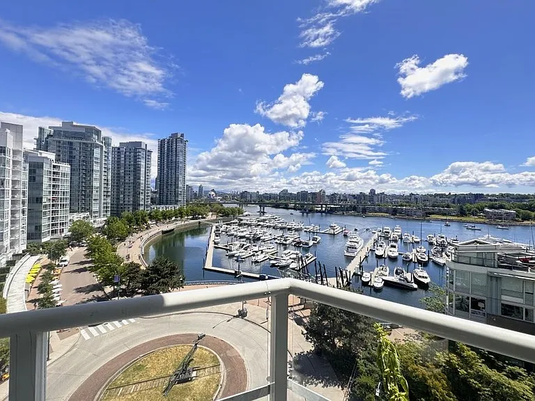 1201 Marinaside Cres #1005 — Photo 1