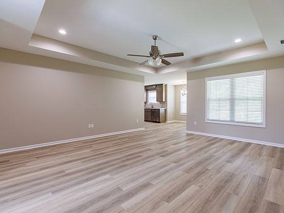 5th image of 376 Jamar Trl