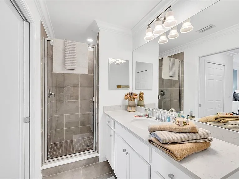 18114 Gawthrop Dr #201 — Photo 12