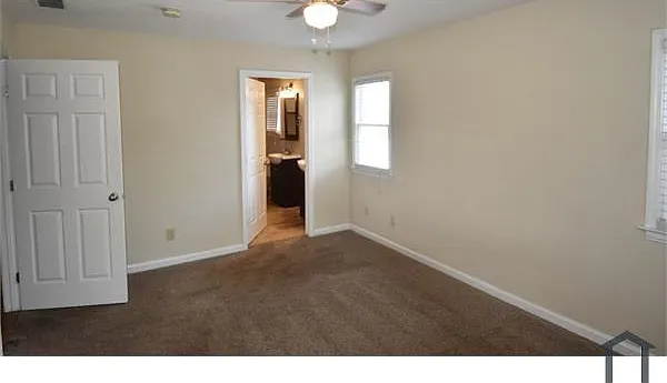 1561 New St NE — Photo 5