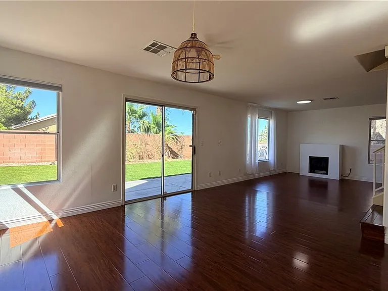 11173 Vivid Ave — Photo 9