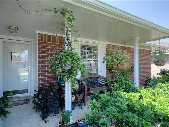 The front entrance is clean and charming.