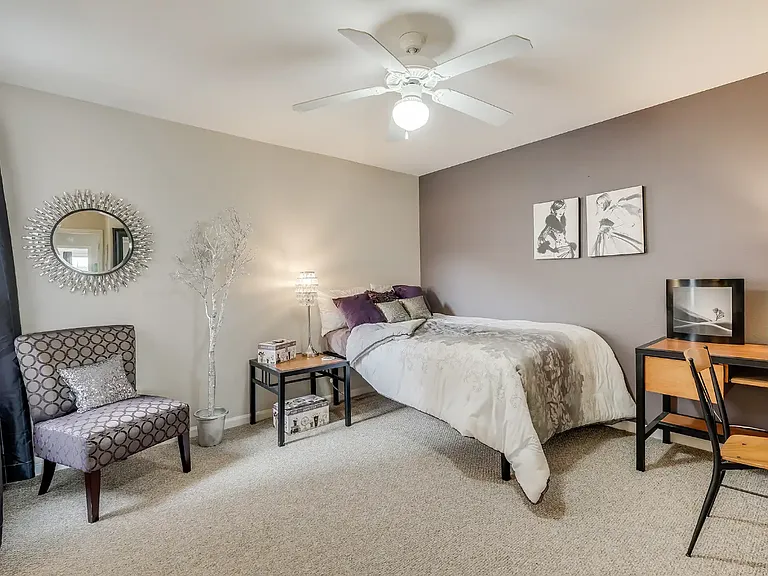 Block 36 - Student Living Priced Per Room — Photo 9