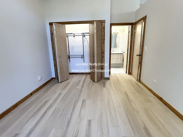 4611 S Ellis Ave #105 — Photo 7