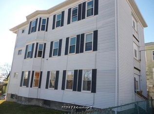 7 Dartmouth St, Worcester, MA 01604