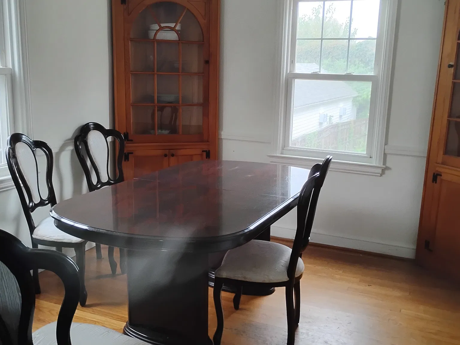 4 bed, 1744 sqft, $3,650 — Photo 3