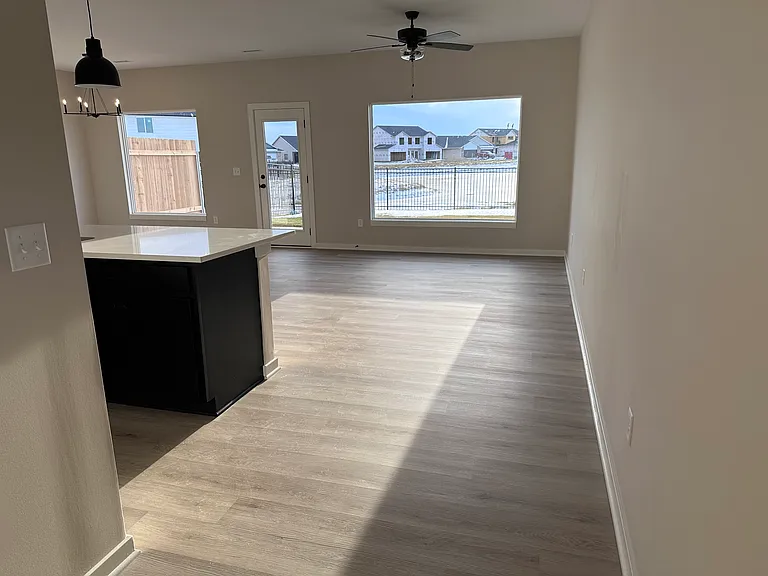 12163 W Swift Fox St — Photo 4