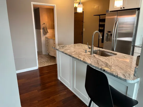 555 E William St APT 11I, Ann Arbor, MI 48104