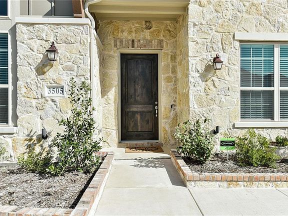 2nd image of 3505 Meridian Dr