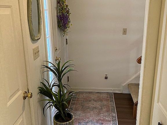2nd image of 1028 Park Ave