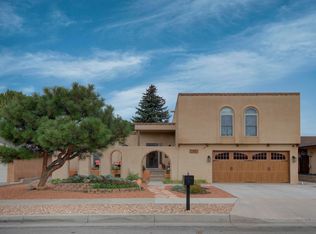 7221 Yorktown Ave NE, Albuquerque, NM 87109