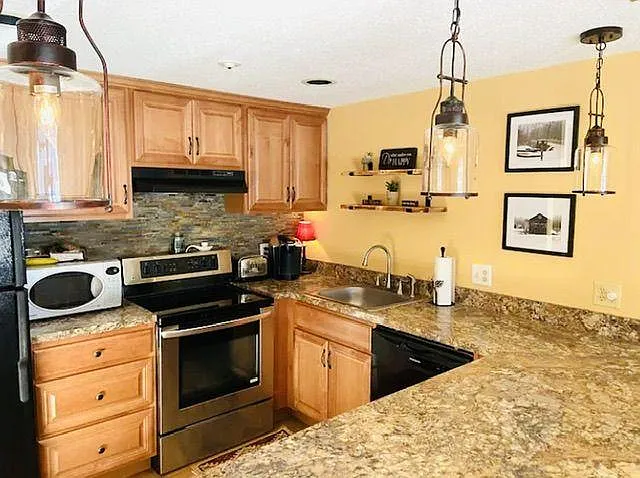 17 Snowtree Ledges Ln — Photo 9
