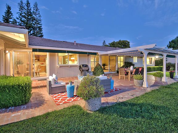 3rd image of 14867 Granite Way