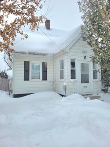 614 E Spruce St, Sault Sainte Marie, MI, 49783