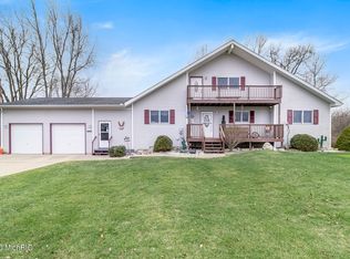 11299 Carlisle Hwy, Nashville, MI 49073