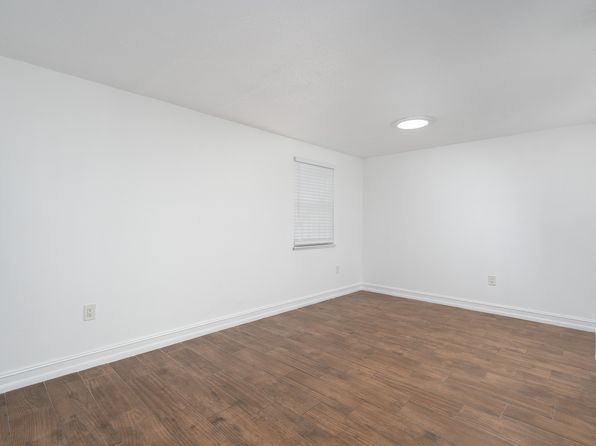 22291 Westchester Blvd APT 204