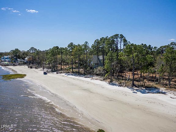 2nd image of 167 Sea Pines Dr