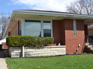 9211 S Harding Ave, Evergreen Park, IL 60805
