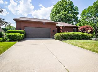 4753 Tanglewood Cir NE, Canton, OH