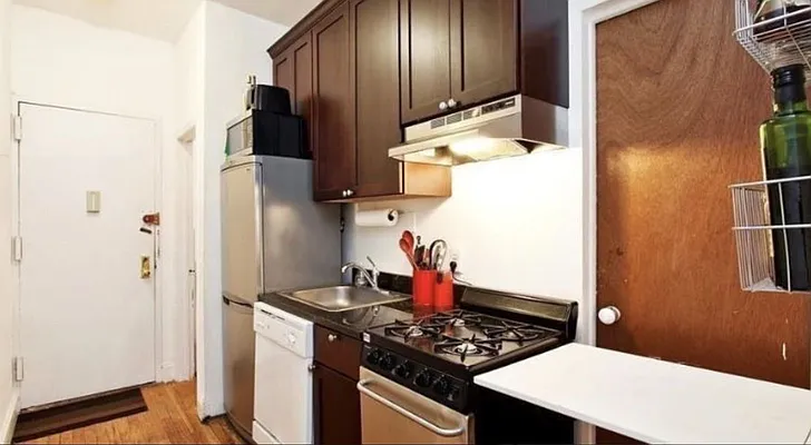 Rented by LJ Sloane Management | media 6