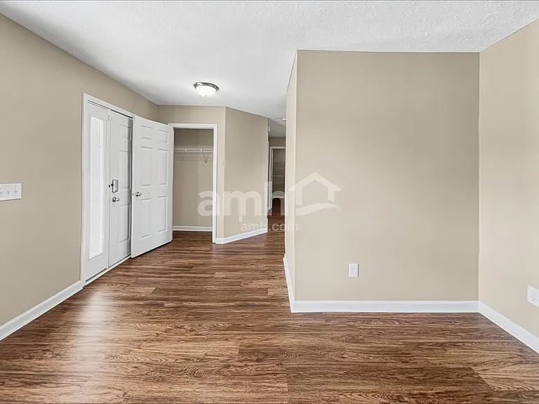 10942 Alamosa Dr — Photo 6