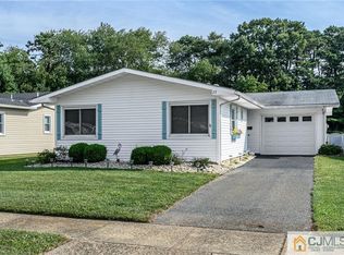 25 Baser Ln, Brick, NJ 08724