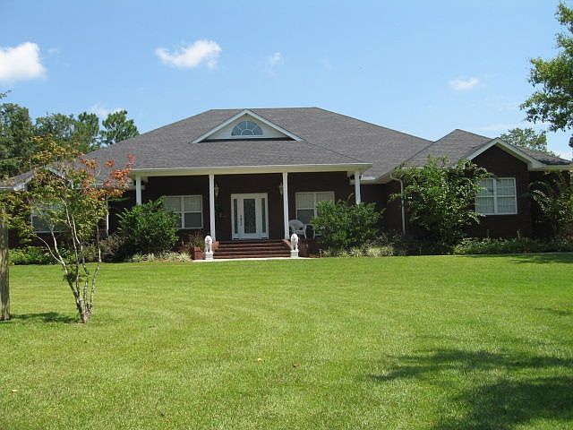 1st image of 5925 Pine Forest Dr