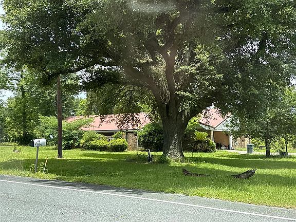 2nd image of 13123 Ikes Rd