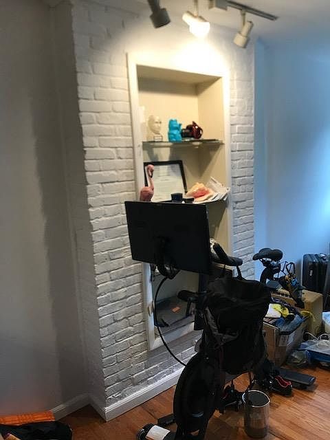 2nd image of 126 Adams St #1L