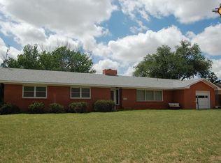 1314 S Avenue F, Portales, NM 88130