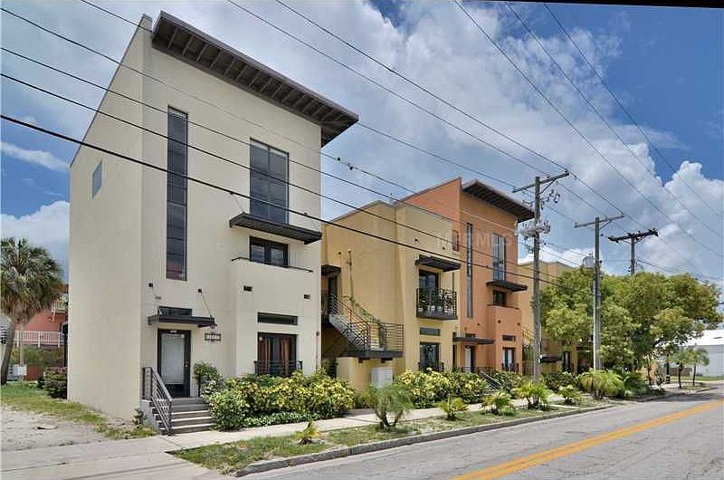 1st image of 1905 E 5th Ave