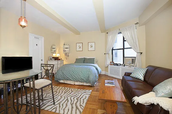 Rented by Owner | media 45