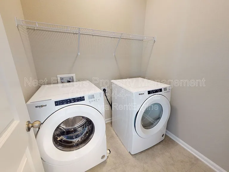 235 Starnberg Ct — Photo 22