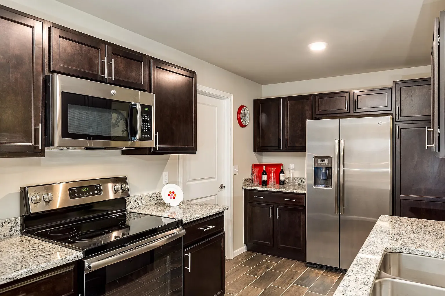 Heron Springs Townhomes and Apartments — Photo 4