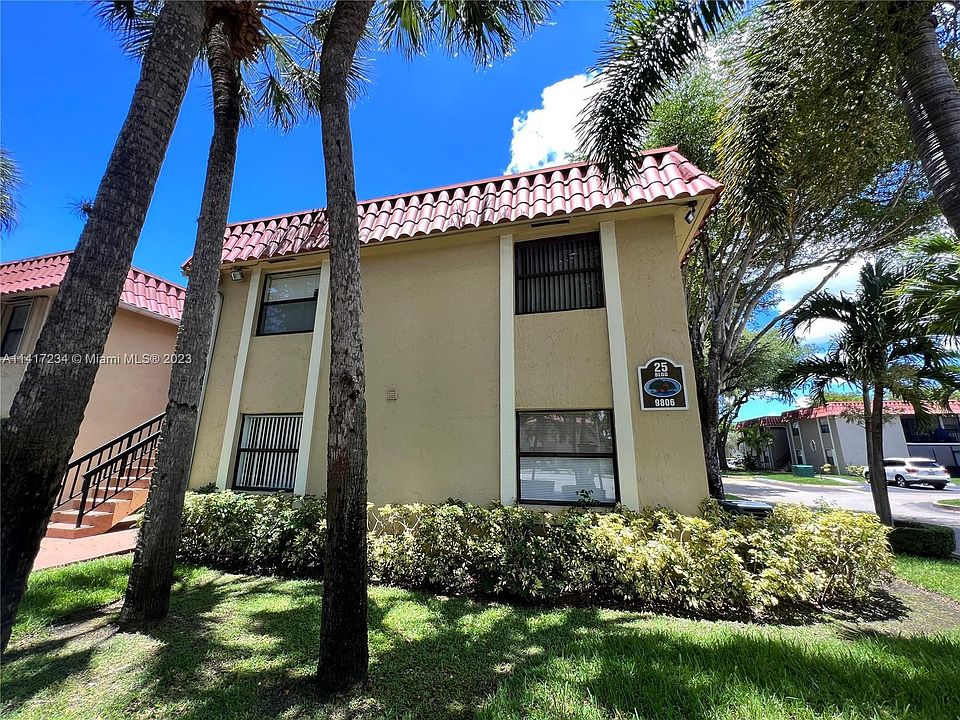1st image of 9806 Hammocks Blvd #203-25
