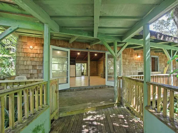 11-3904 7th St, Volcano, HI 96785