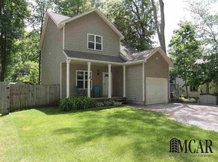 5784 Woodbine, Pinckney, MI 48169