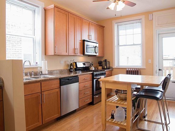 2nd image of 5010 N Wolcott Ave APT 3