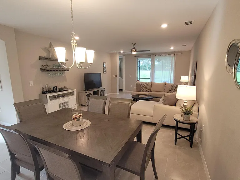 14563 Edgewater Cir — Photo 6