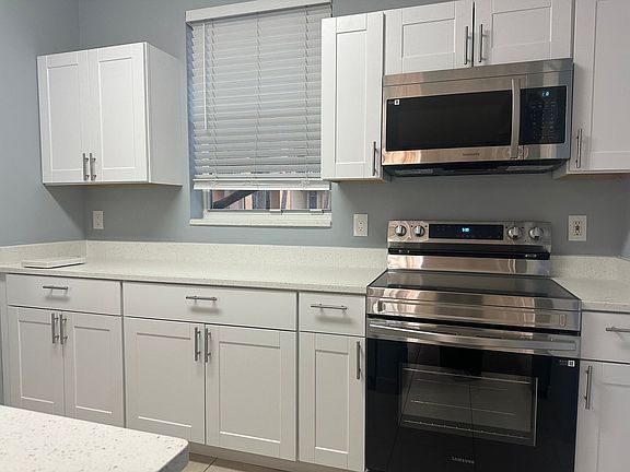 2nd image of 4812 S Central Blvd APT 10