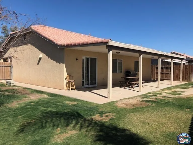 363 Foxtrail Dr — Photo 3