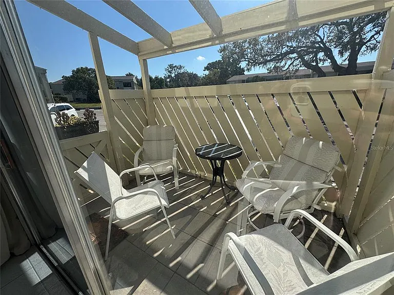 621 Windrush Bay Dr #621 — Photo 23
