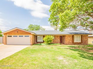 2412 Juniper Dr, Lamesa, TX 79331