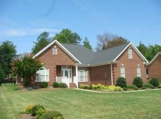 3331 Winston Dr, Burlington, NC 27215