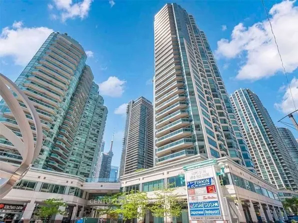 10 Yonge St, Toronto, ON