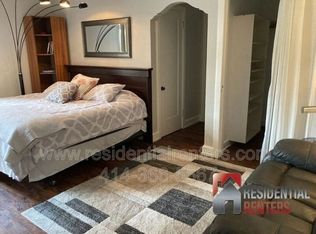 1028 E Juneau Ave APT 209, Milwaukee, WI 53202