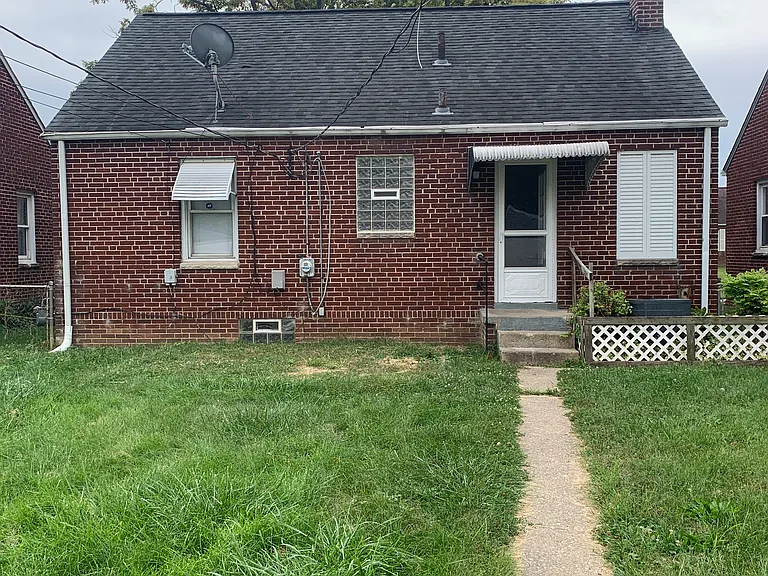 546 Butler Ave — Photo 52