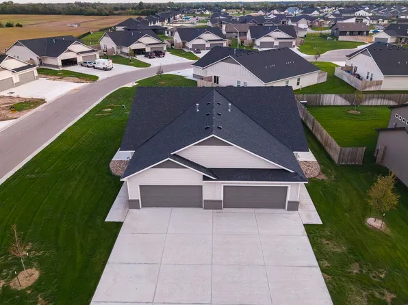 802 S Trails Head St, Goddard, KS 67052