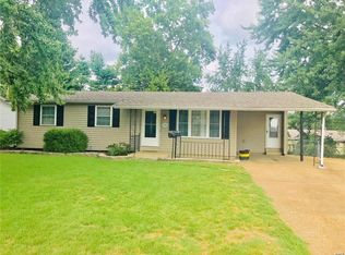 1545 Tahoe Dr, Florissant, MO 63031