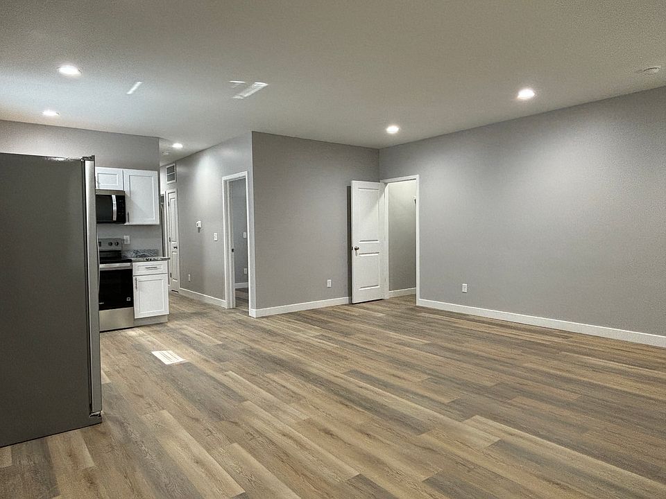 Kitchen/ living area